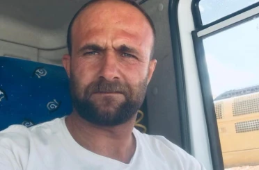 Mardin’de kamyon ile tırın çarpıştığı kazada sürücü hayatını kaybetti 