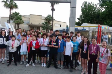 Marmaris’in sporcu çocukları havuz probleminin çözülmesini istiyor 