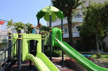 Marmaris’te temizlik çalışmaları sürüyor 