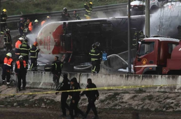 Meksika’da devrilen LPG tankeri patladı: 4 ölü, 90 yaralı 