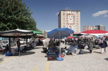Melikgazi Belediyesi üretici pazarlarında organik ürünler vatandaşla buluşuyor 