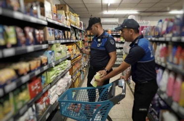 Melikgazi zabıtası market ve fırınlarda denetim yaptı 
