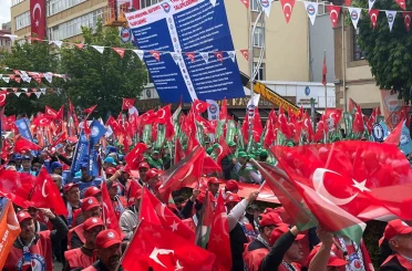Memur-Sen, 1 Mayıs’ı Çorum’da kutladı 