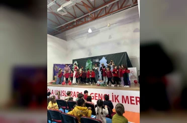Menteşe’de çocuk tiyatrosu ilgiyle izlendi 