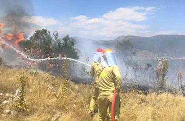 Menteşe’de makilik yangını 