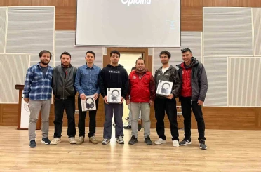 Menteşe’nin gençleri bilgi yarışmasında il şampiyonu oldu 