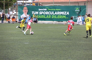 Meram’ın geleneksel futbol heyecanı başladı