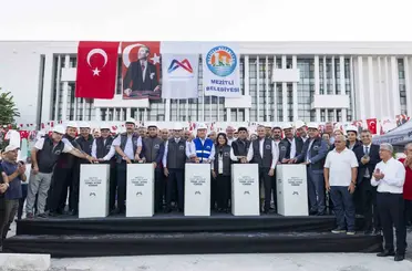 Mersin’de 138 milyon liralık kent meydanının temeli atıldı
