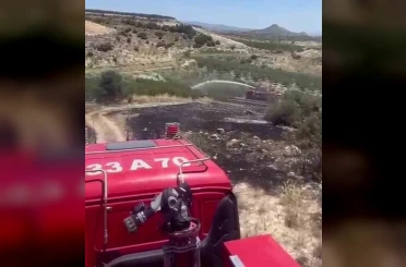 Mersin’de 6 dekar bahçe yangında zarar gördü 
