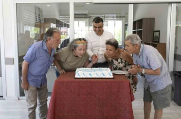 Mersin’de Emekliler Günü coşkuyla kutlandı 