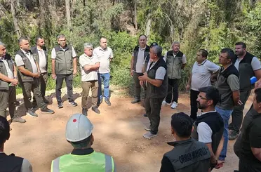 Mersin’de orman yollarında yangına karşı güvenli hat çalışması
