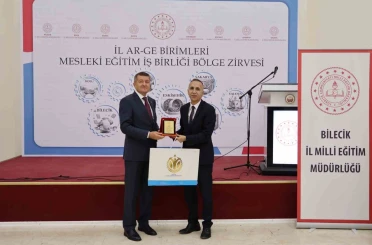 Mesleki eğitimde iş birliği ve Ar-Ge stratejileri masaya yatırıldı 