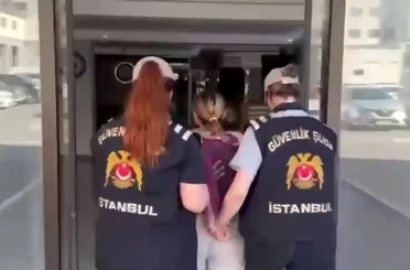 Metroda başörtülü kadına hakaret eden şüpheli tutuklama talebiyle mahkemeye sevk edildi 