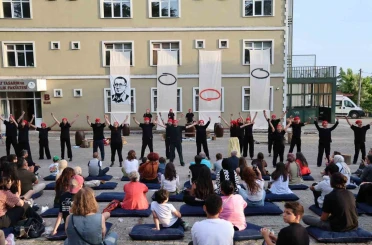 Mezuniyet festivalinde hafıza teması hayat buldu 