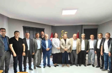 MHP İl Başkanı Özkan muhtarlarla bir araya geldi 