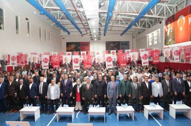 MHP’de ilçe kongreleri devam ediyor; Pasinler’de Erkan Yağar güven tazeledi 