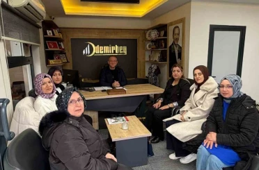 Milletvekili Demir, Kütahya Koruyucu Aile Derneği yönetimini ağırladı 