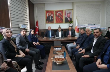 Milletvekili Hüseyin Özhan: "Önceliğimiz liyakat ve yatırım" 
