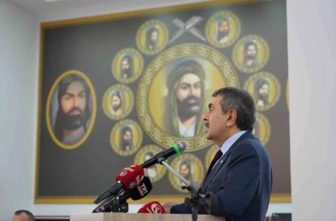 Milli Eğitim Bakanı Prof. Dr. Yusuf Tekin, Erzurum’da cemevini ziyaret etti 