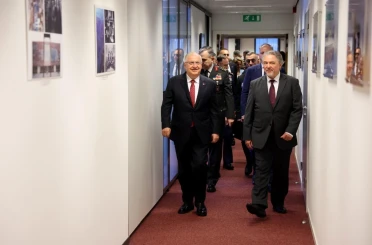 Milli Savunma Bakanı Güler, NATO Karargahı’nda 