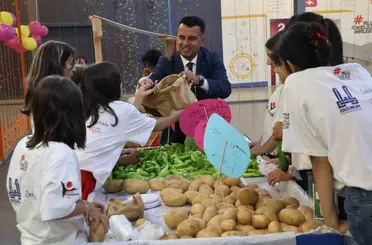 Minik eller önce üretti, ardından hasat etti
