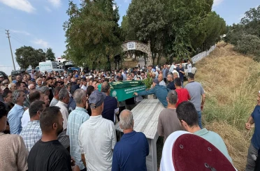 Minik Fikri gözyaşları ve dualarla son yolculuğuna uğurlandı 