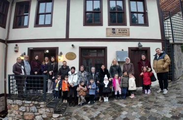 Minik öğrenciler Kocaeli’nin basın tarihini öğrendi 