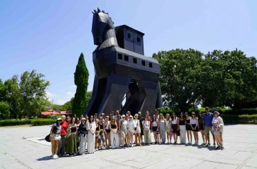 Mitolojiden geleceğe: Dört ülkeden gençler Troya’yı yeniden tasarladı 