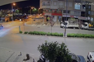 Motosikletli aracın üstünden takla atarak uçtu 