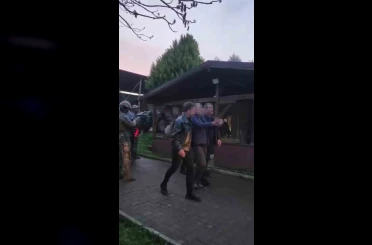 Müebbetlik firari saklandığı at çiftliğinde operasyonla yakalandı 
