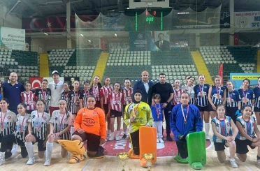 Muğla Hokey Cumhuriyet Kupası’nda şampiyonlar belli oldu 
