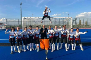 Muğla U13 Kız Hokey Takımı Türkiye şampiyonu oldu 