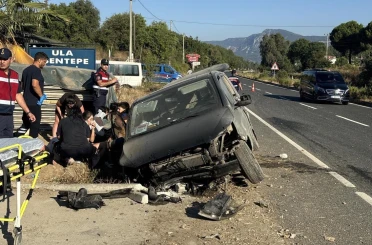 Muğla’da araç yoldan çıktı: 1’i çocuk 7 yaralı 