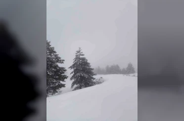 Muğla’da Nisan sürprizi Göktepe dağı beyaza büründü 