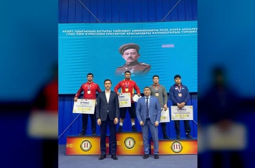 Muhittin Emre Helvacı’dan gümüş madalya 