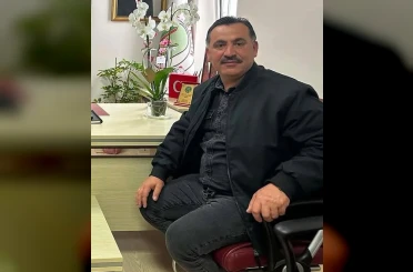 Muhtar evinin garajında ölü bulundu 