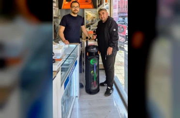 Muhtardan mahalle sakinlerine ücretsiz ses sistemi hizmeti 