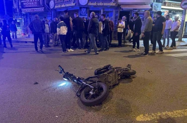 Muratlı’da otomobil motosikletle çarpıştı: 1 yaralı 