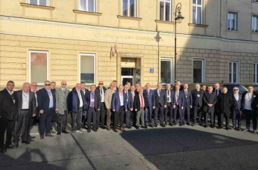 Murzioğlu: "170 ülkeye ihracat yapan, 11 organize sanayi bölgesi bulunan güçlü bir üretim şehriyiz" 