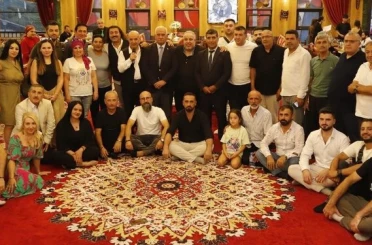 Müzisyen ve sanatçılardan kardeşlik mesajı 