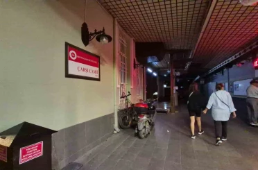 Namaz kılmak için girdiği camide eşyaları çalındı 