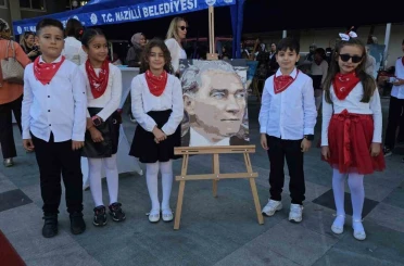 Nazilli’de ‘Cumhuriyet Çocukları Resim Sergisi’ açıldı 