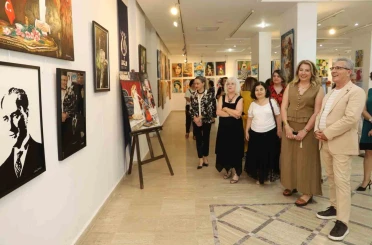 Nazilli’de yağlı boya resim sergisi açıldı 