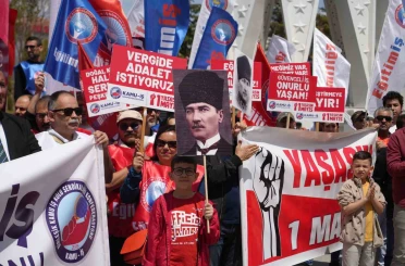 Niğde’de 1 Mayıs Emek ve Dayanışma Günü coşkuyla kutlandı 