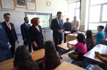 Niğde’de 67 bin 811 öğrenci karne heyecanı yaşadı 