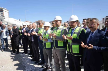 Niğde’de Tapu ve Kadastro hizmet binasının temeli atıldı 