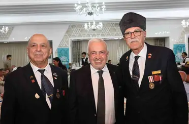 Nilüfer Belediyesi’nden şehit aileleri ve gaziler onuruna yemek
