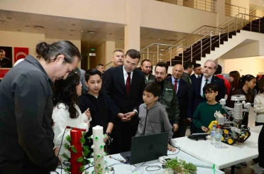 NÖHÜ’de yapay zeka ve otonom sistemlerle tarımsal dönüşüm konuşuldu 