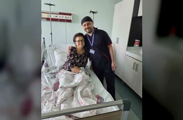 Öğrencisi profesör oldu, 29 yıl sonra öğretmenini ameliyat ederek sağlığına kavuşturdu 