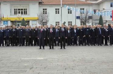 Öğretmenler Günü programında her yaştan meslektaş bir araya geldi 